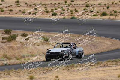 media/Jun-01-2025-CalClub SCCA (Sun) [[eae223c5dd]]/Group 6/Lap race/